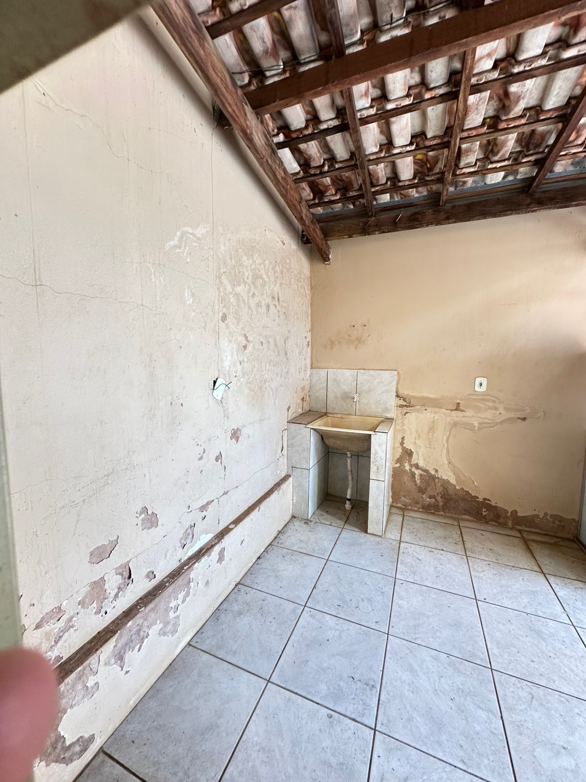 VENDO CASA JD. PAULISTA