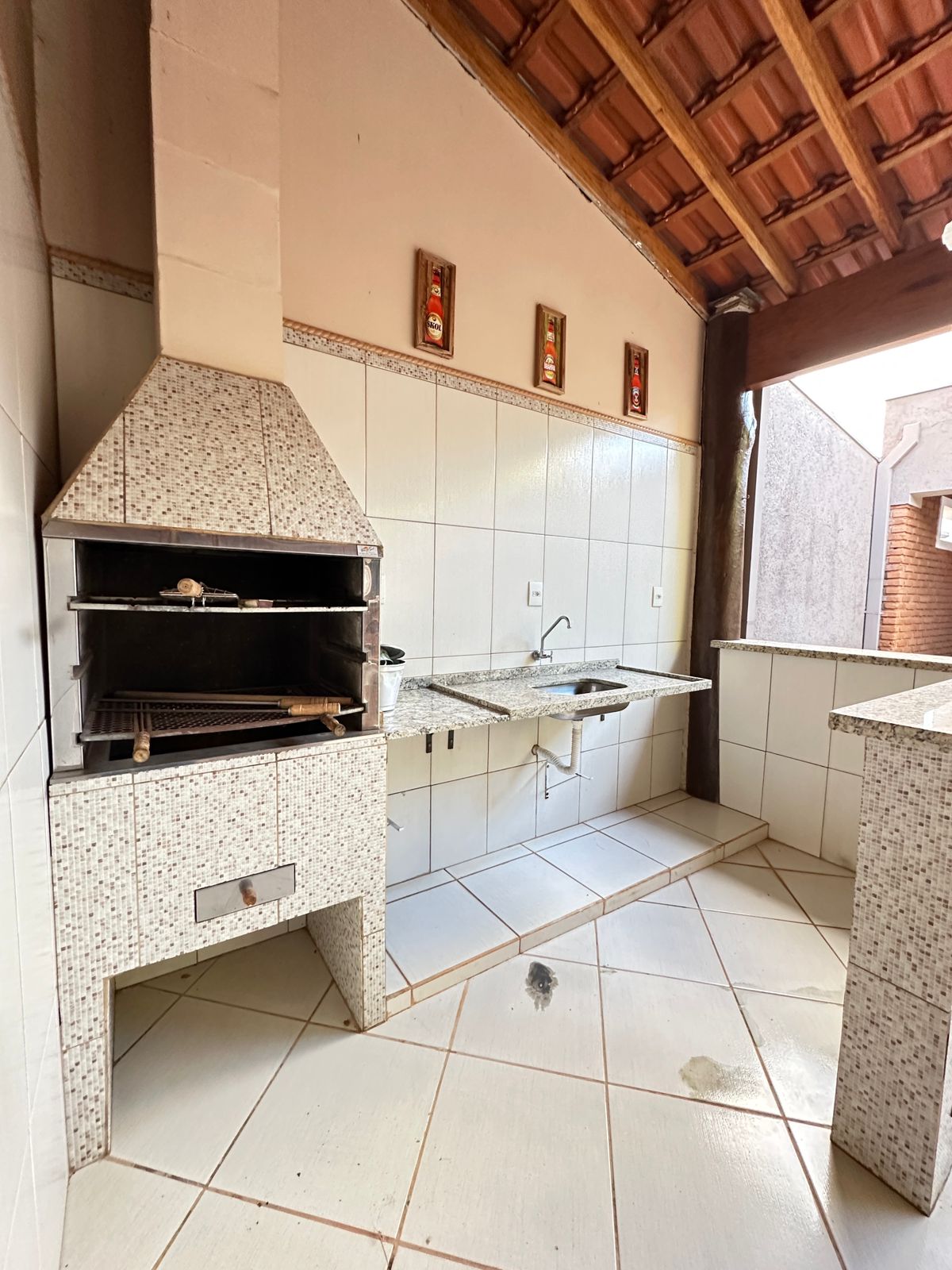VENDO CASA NO CENTRO