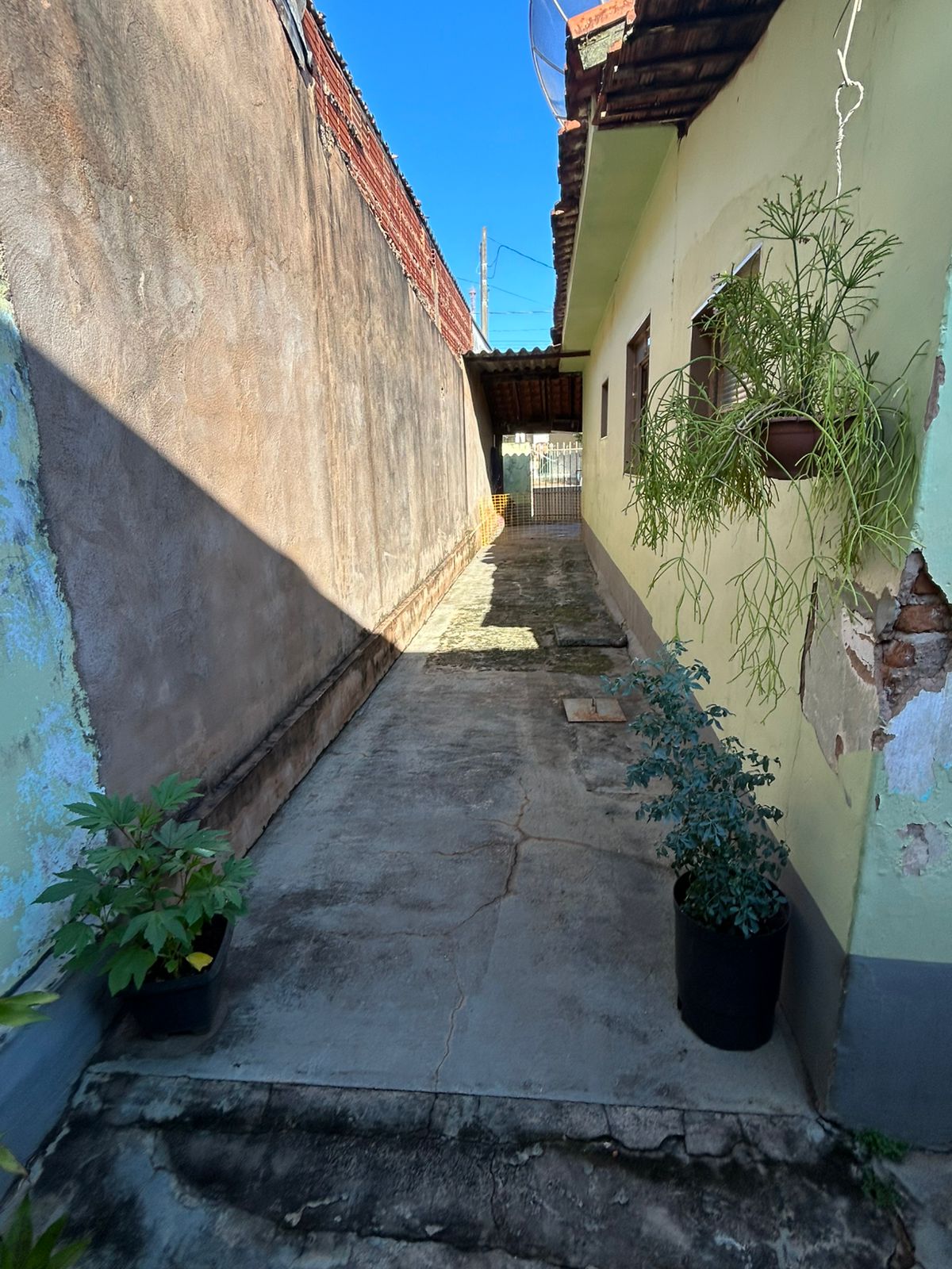 VENDO CASA JD. PRIMAVERA