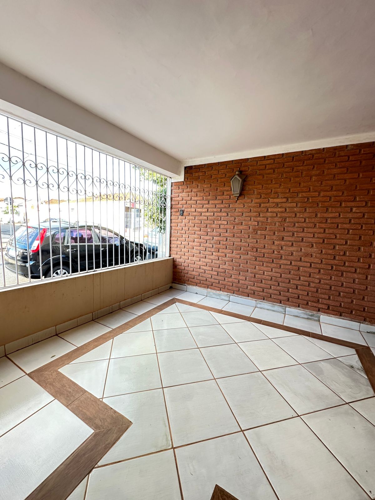 VENDO CASA NO CENTRO
