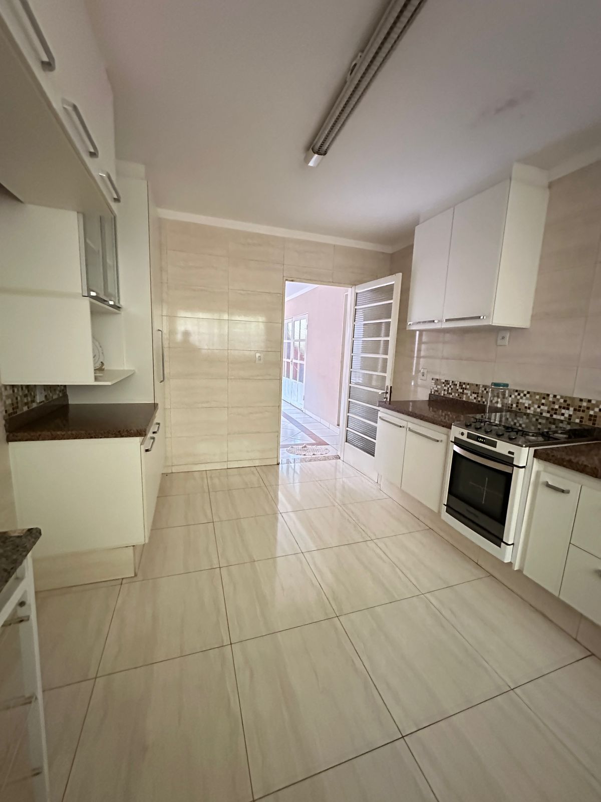VENDO CASA NO CENTRO