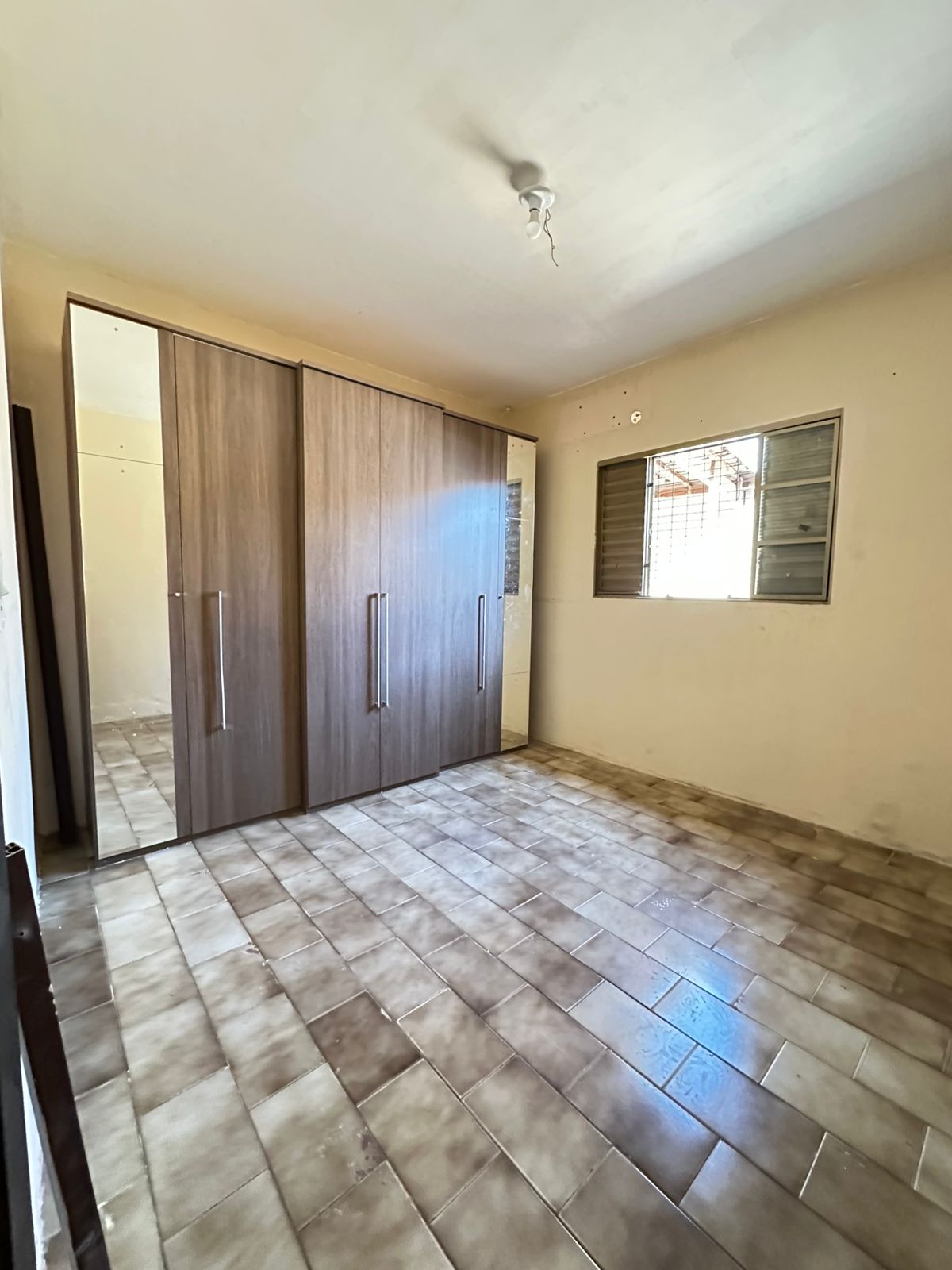 VENDO CASA JD. PAULISTA
