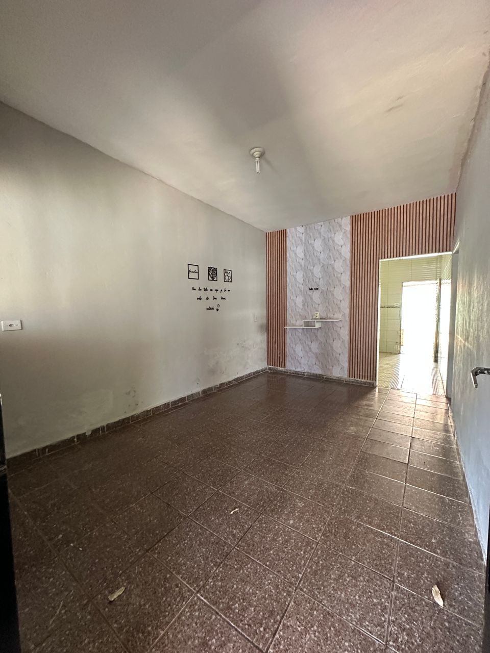 VENDO CASA NO DANTE VERDOLINI