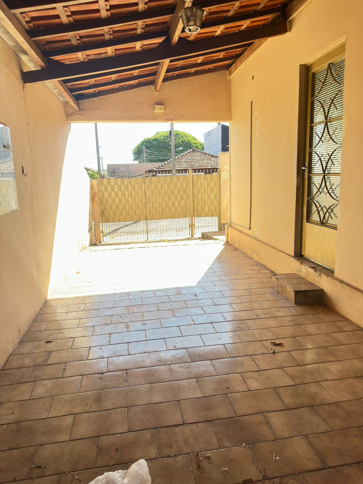 VENDO CASA JD. PAULISTA