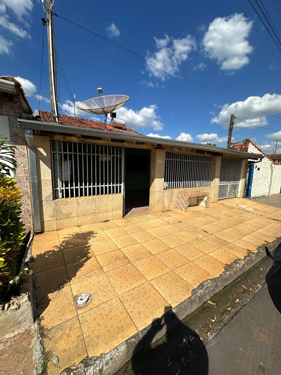 VENDO CASA NO DANTE VERDOLINI