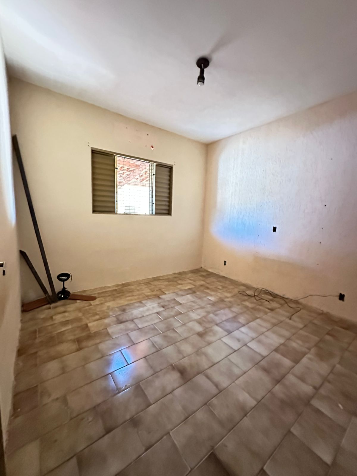 VENDO CASA JD. PAULISTA