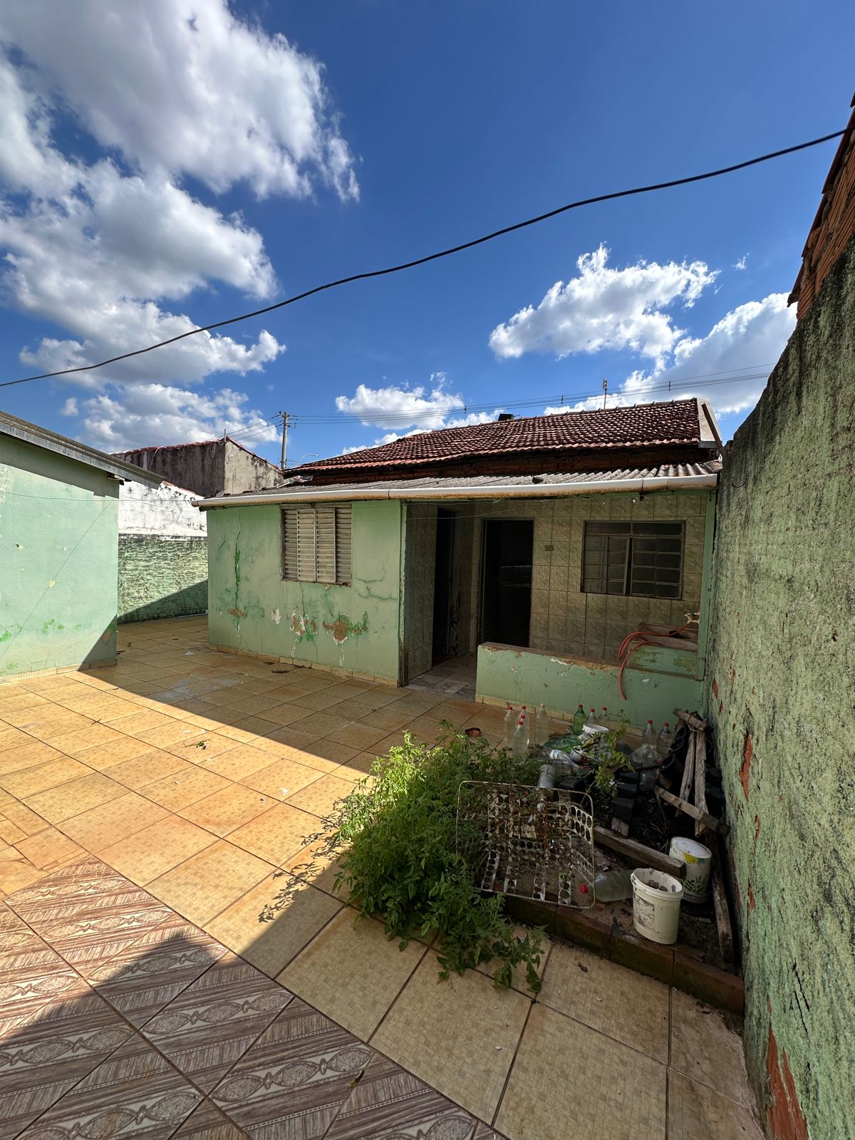 VENDO CASA NO DANTE VERDOLINI