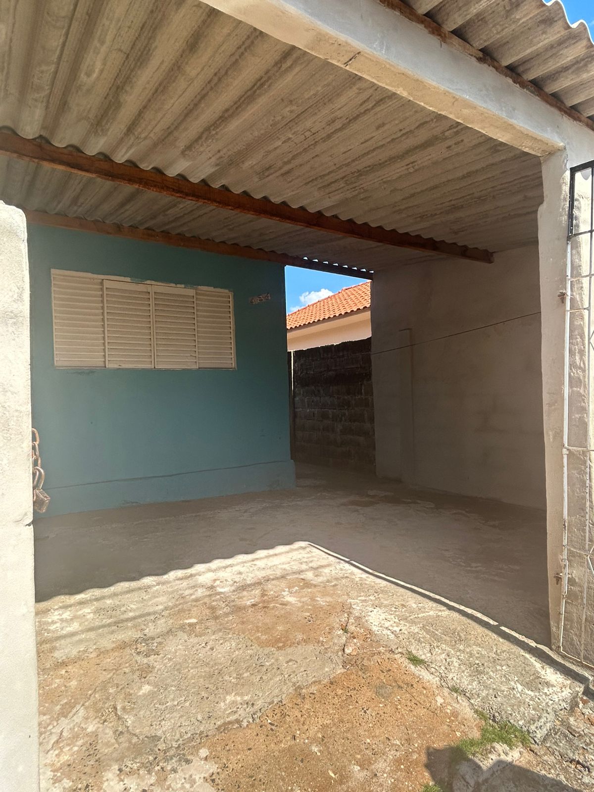 VENDO CASA NO MARIA TANURI.