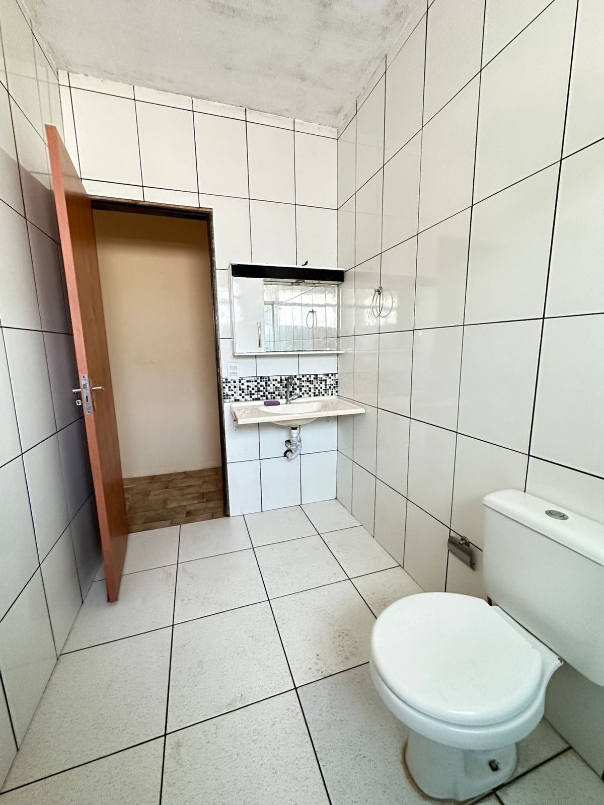 VENDO CASA JD. PAULISTA