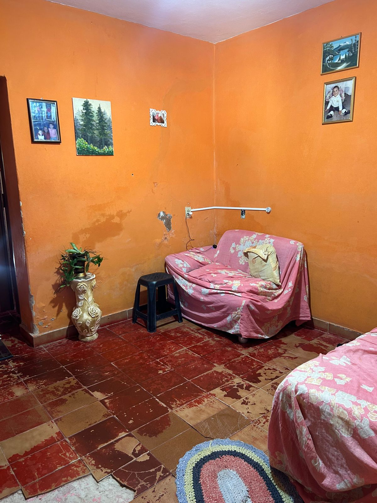 VENDO CASA JD. PRIMAVERA